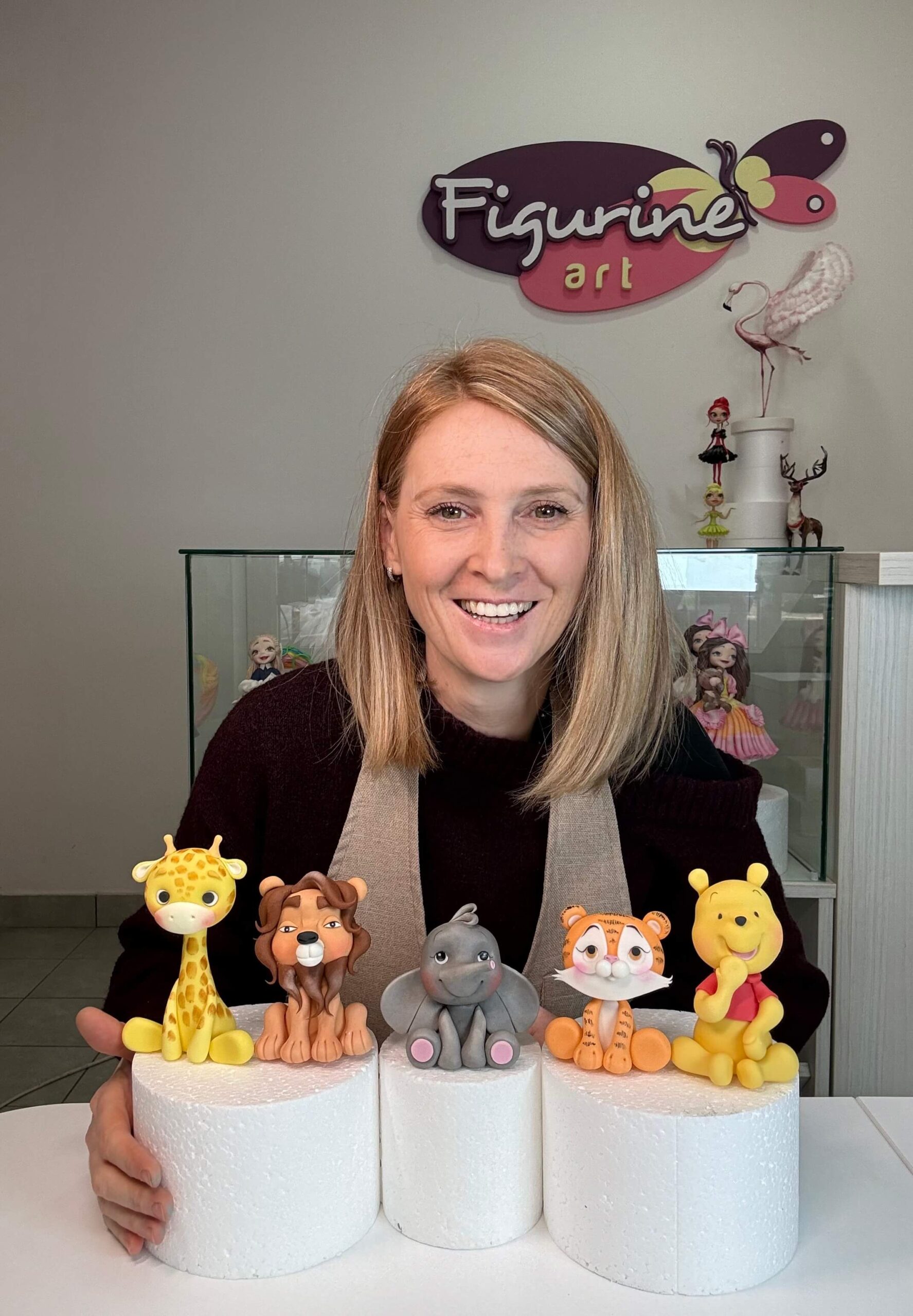 Online kurs modeliranja figurica od fondana tigrić slon žirafa simba winnie the pooh Inspired by Sanja