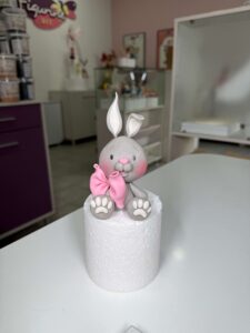 Online kurs izrada figurice zeca od fondana - korak po korak